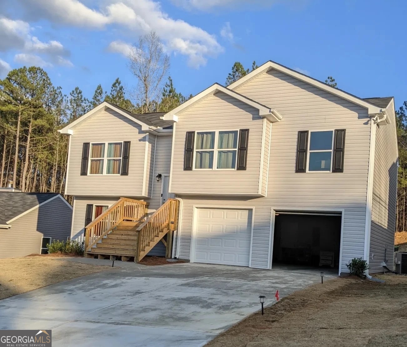 152 Misty Grove Lane